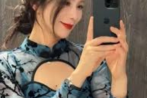女明星集体“塌房”她们为啥都不装了