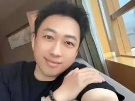 娱乐圈一天四大瓜：黄有龙胜诉无家可归骗子冒充于正撬新人